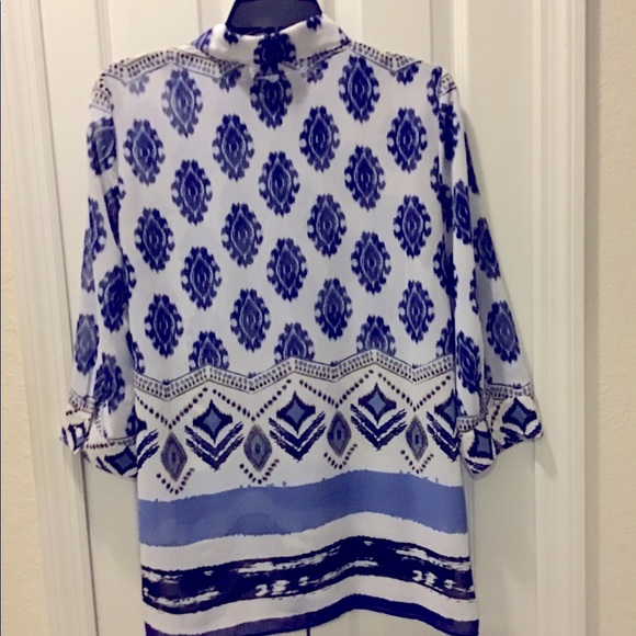 Chico’s Blouse - Picture 2 of 9